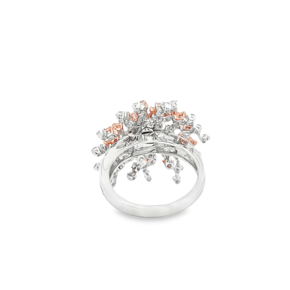 Anello in Oro Bianco con Diamanti