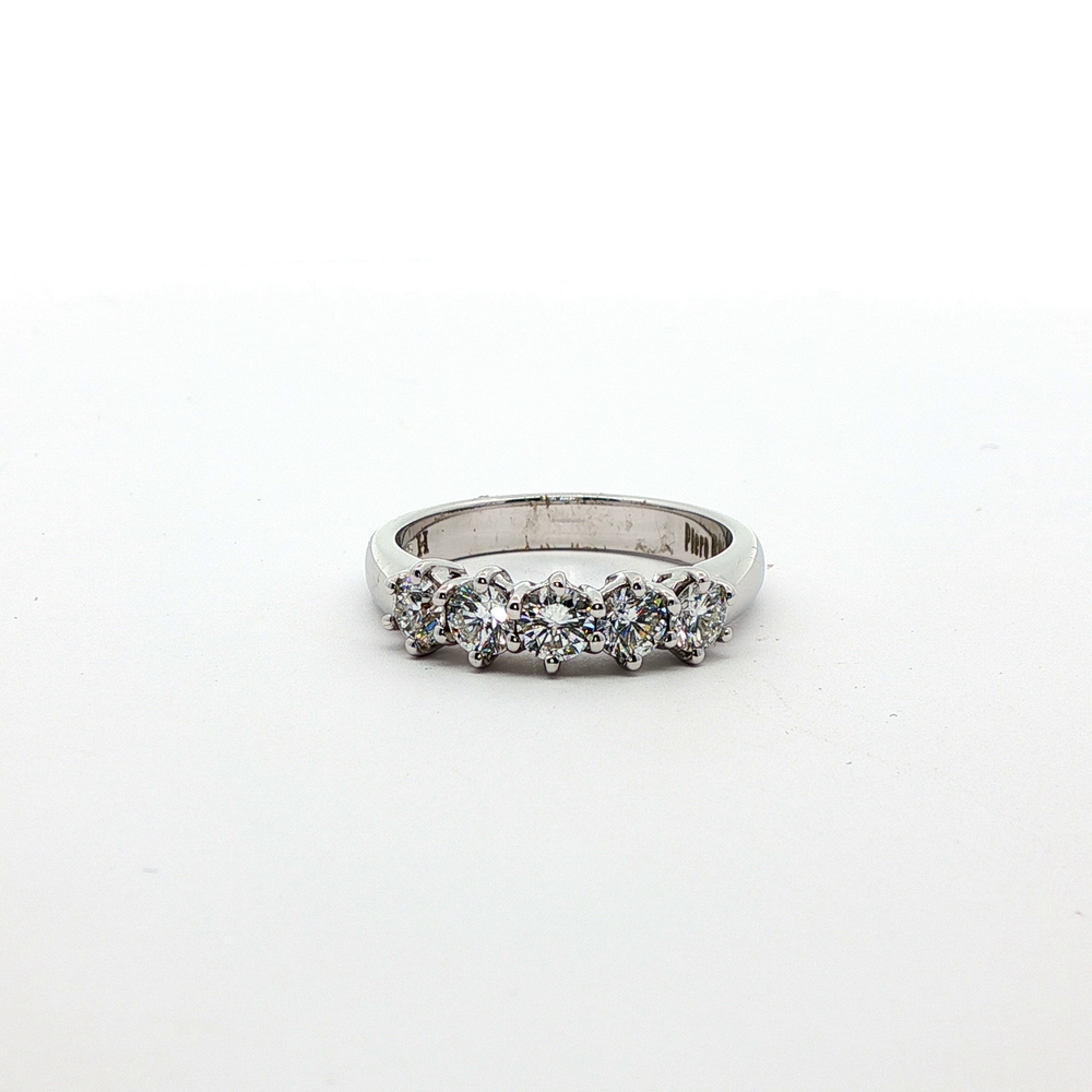 White Gold and Diamond Ring